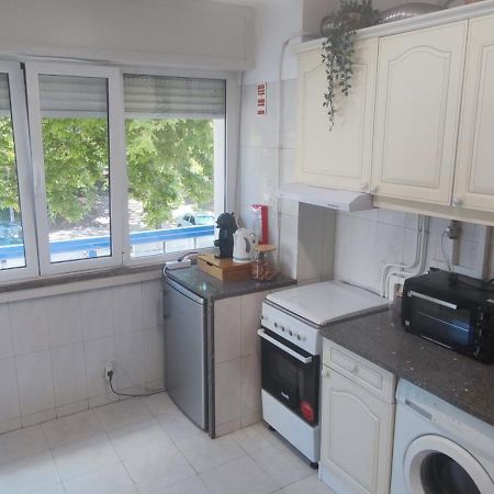 Aconchegante T3 Em Telheiras Apartment Lisboa Екстериор снимка